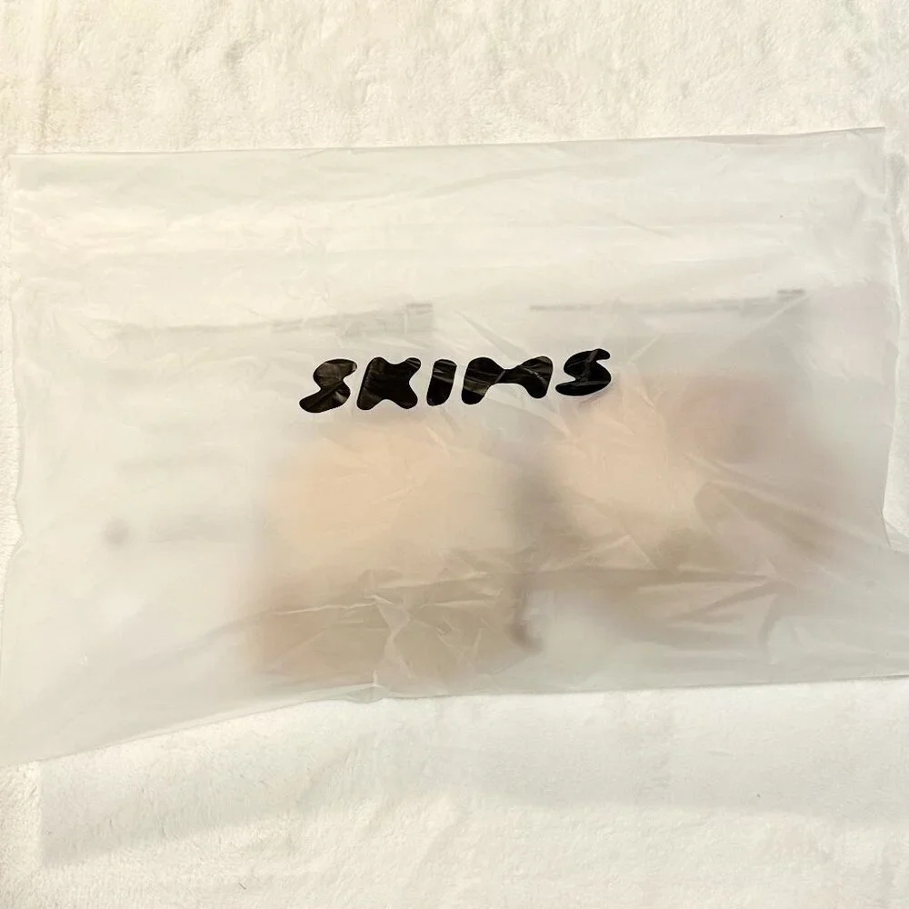 NWT SKIMS Smoothing Intimates Full Coverage Lightly Lined Bra in Clay - 36B - Picture 5 of 8